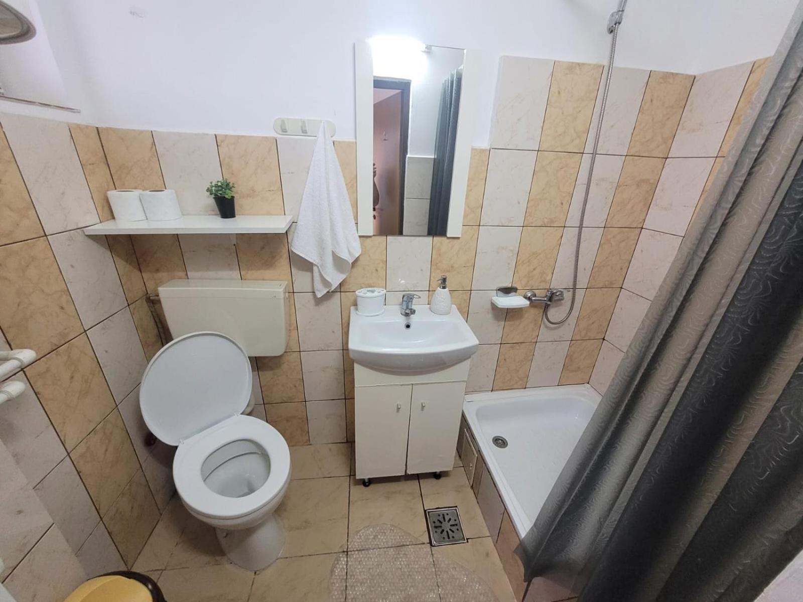 Cazare Eforie Nord, Plaja Acapulco, Garsoniere Four Studios, Bucatarie Comuna, Baie Proprie, Etaj 4, Fara Lift Exterior foto